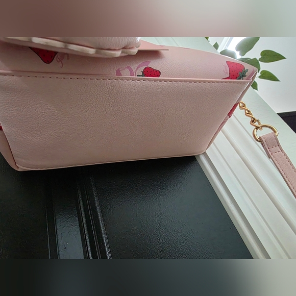NWT Juicy Couture Sweet Strawberry Mini Tote - Powder Blush Multi - Picture 4 of 5